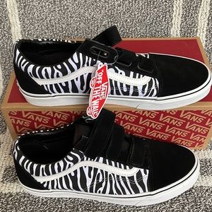 Vans Old Skool V Suede/Canvas Black/Zebra WMNS